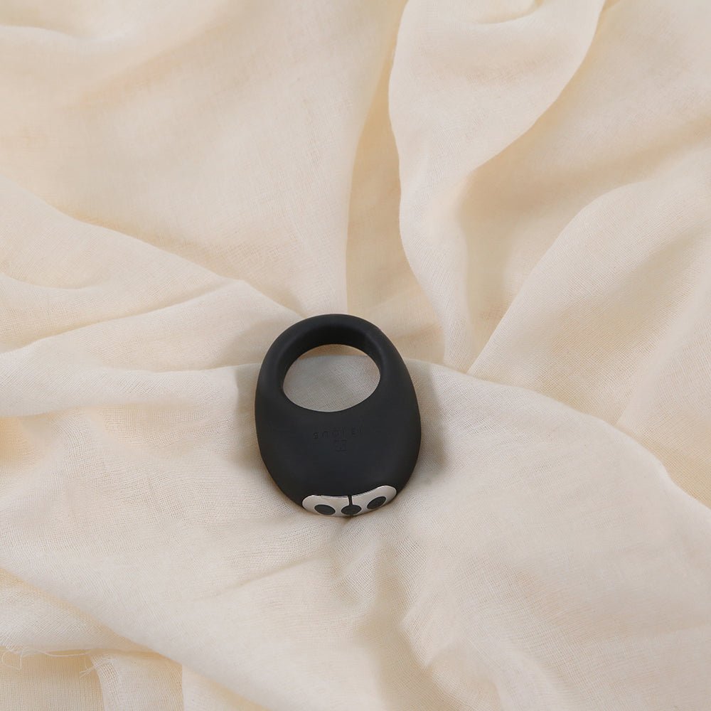 Je Joue Mio Rechargeable Vibrating Silicone Cock Ring Black - Image 4