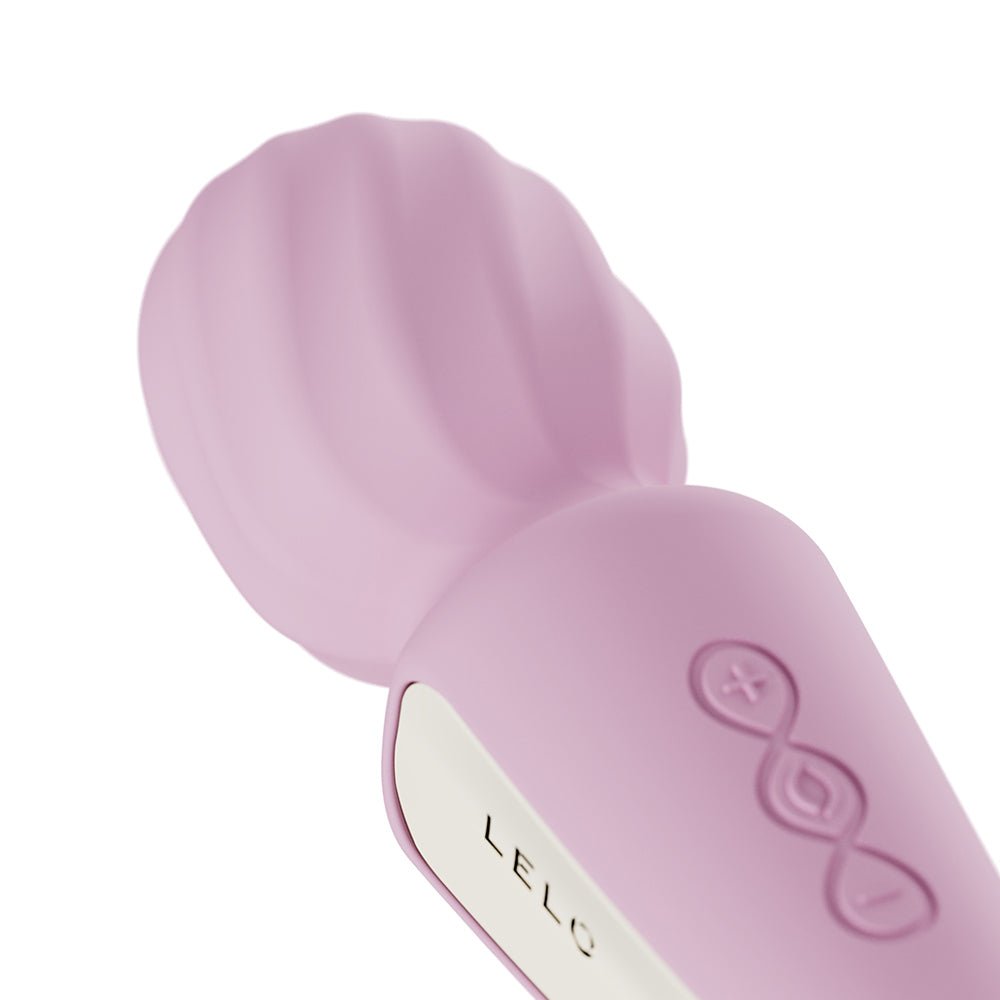 LELO SWITCH Double-Sided Wand Vibrator Soft Pink - Image 3