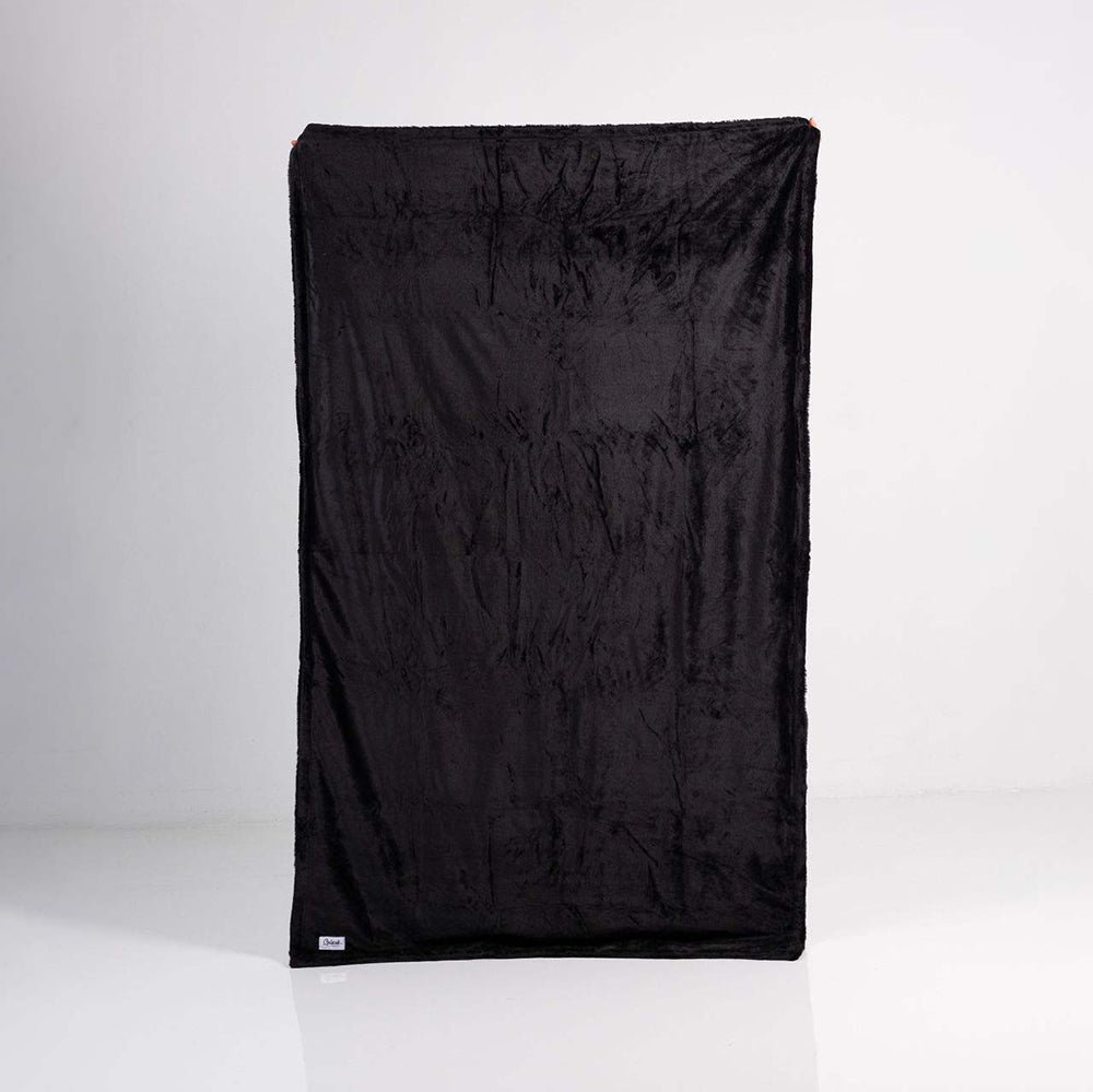 Splash Blanket Furlush Medium Black - Image 2